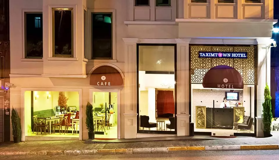 هتل تکسیم تاون استانبول